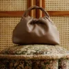 BOLSO BUCKET TAUPE