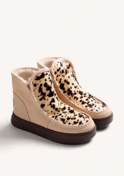 BOTAS AUSTRALIANAS BEIGE PIEL ESTAMPADO ANIMAL