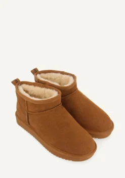 BOTAS AUSTRALIANAS COLOR CUERO DE CAÑA BAJA PARA MUJER BEREK