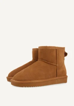 BOTAS AUSTRALIANAS COLOR CUERO DE CAÑA MEDIA PARA MUJER GILLIAM