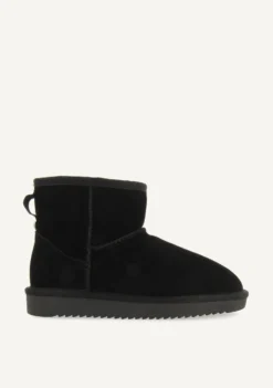 BOTAS AUSTRALIANAS COLOR NEGRO DE CAÑA MEDIA PARA MUJER GILLIAM