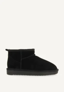 BOTAS AUSTRALIANAS COLOR NEGRO DE CAÑA BAJA PARA MUJER BEREK