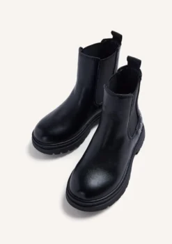 BOTAS NEGRO ELÁSTICO LATERAL
