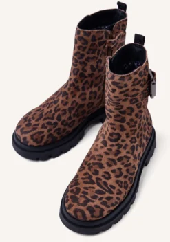 BOTAS PIEL SERRAJE ESTAMPADO ANIMAL TINTAH
