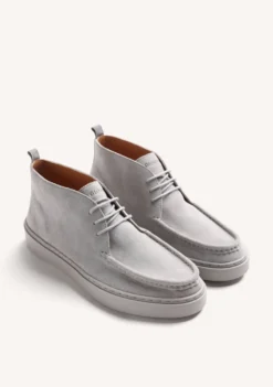 BOTINES WALLABEE GRIS PIEL