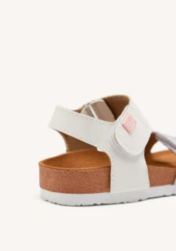 CHANCLAS ESTILO BIO PLATEADAS PARA NIÑA JABBEKE
