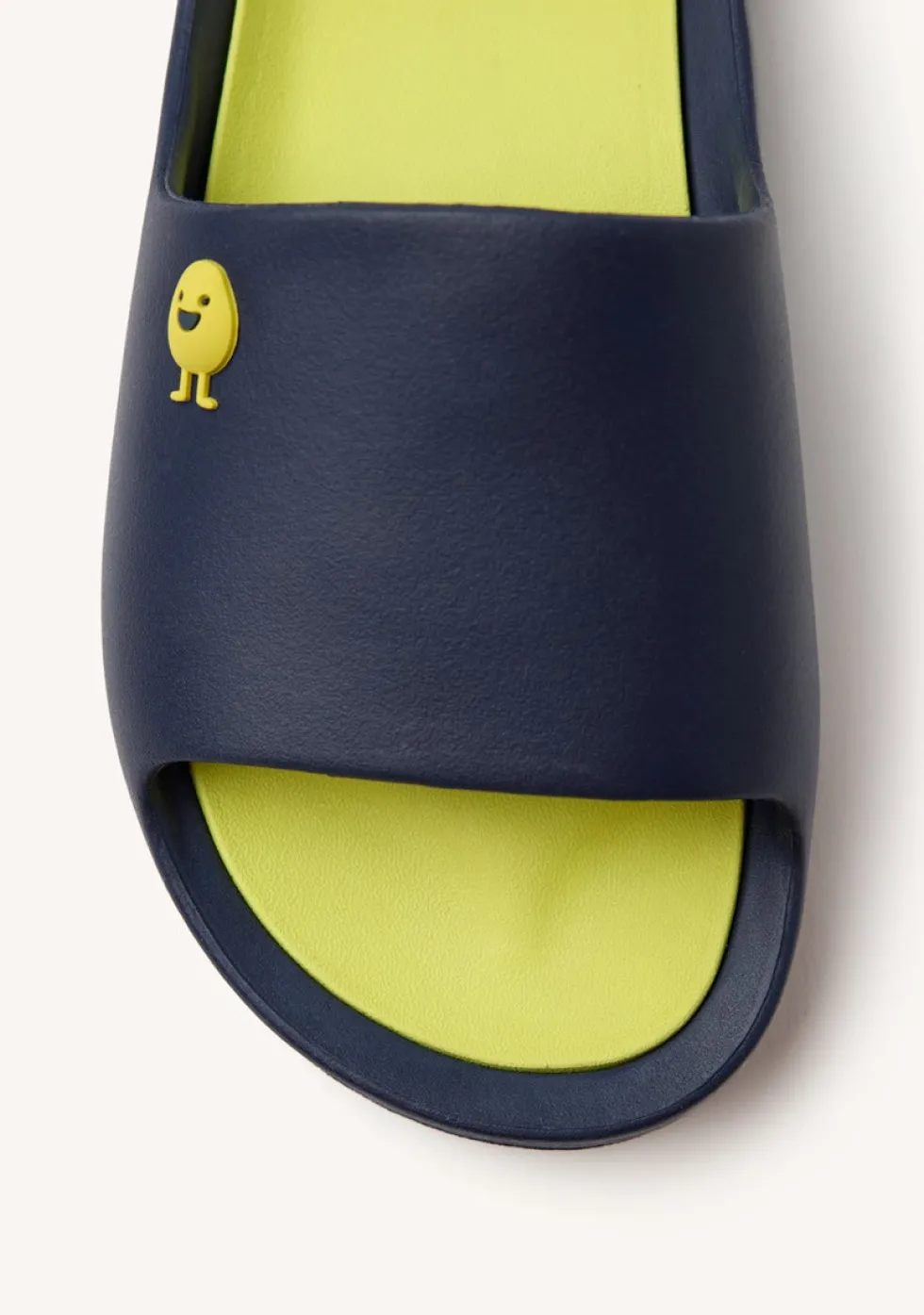CHANCLAS TIPO PALA GILL