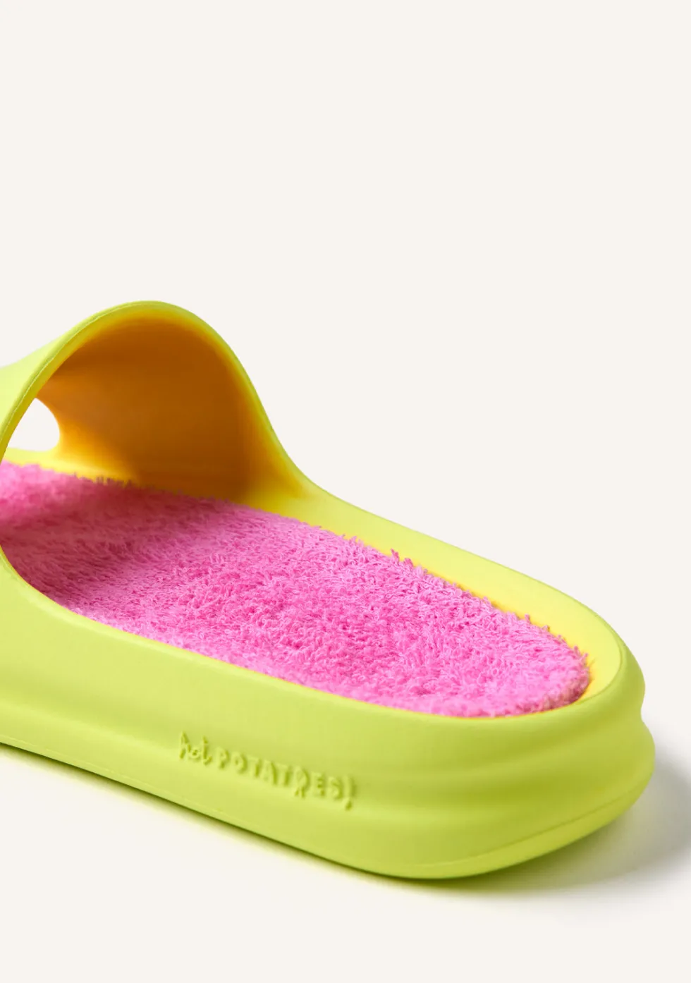 CHANCLAS TIPO PALA GILL