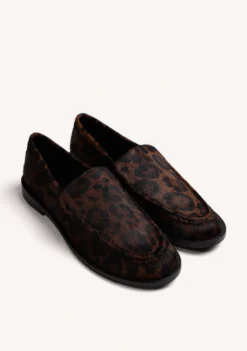 MOCASINES ESTAMPADO ANIMAL PIEL