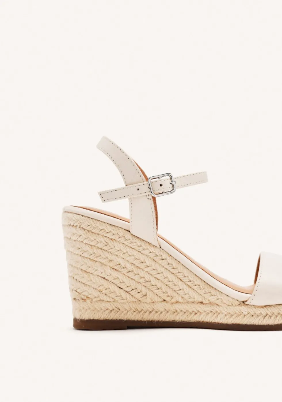 SANDALIAS CUÑA PIEL ZHEPE