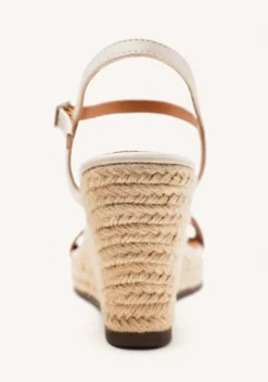 SANDALIAS CUÑA PIEL ZHEPE