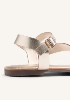 SANDALIAS PIEL TACHAS MASENO