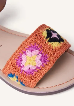 SANDALIAS PIEL Y CROCHET LAISMIS