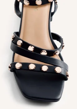 SANDALIAS TACÓN PIEL TACHAS KASULU
