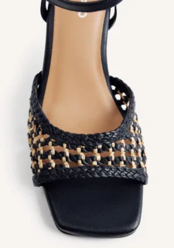 SANDALIAS TACÓN PIEL TRENZADA KAJIADO