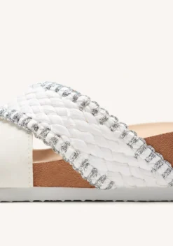 SANDALIAS TRENZADO CUÑA OMA