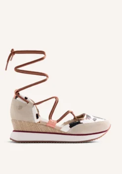 ZAPATILLAS ABIERTAS PIEL CUÑA ESTAMPADO ANIMAL ABUYA