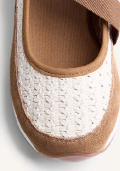 ZAPATILLAS ABIERTAS PIEL Y CROCHET CUÑA LIPA