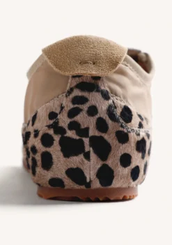 ZAPATILLAS ESTAMPADO ANIMAL PIEL Y NYLON