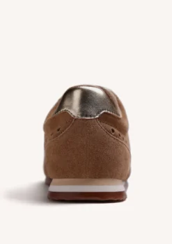 ZAPATILLAS MARRÓN PIEL BRILLO