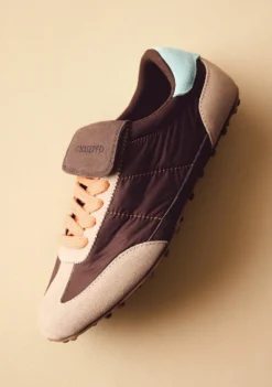 ZAPATILLAS MARRÓN PIEL Y NYLON