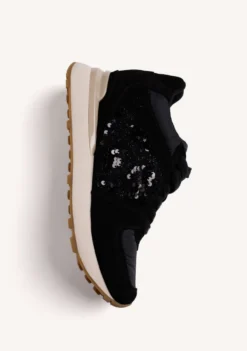 ZAPATILLAS NEGRO PIEL CUÑA