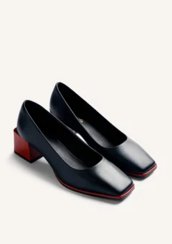 ZAPATOS DE TACÓN ROJO