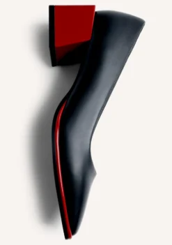 ZAPATOS DE TACÓN ROJO