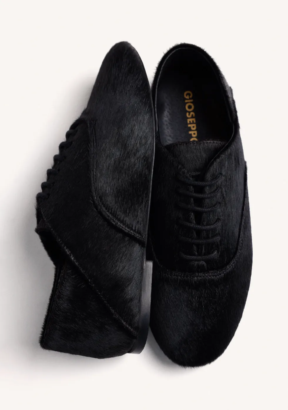 ZAPATOS PLANOS NEGROS PIEL