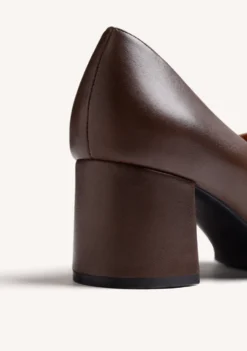ZAPATOS TACÓN MARRÓN
